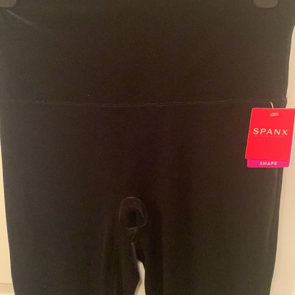 NWT Spanx Shape Velvet Leggings - Picture 2 of 7